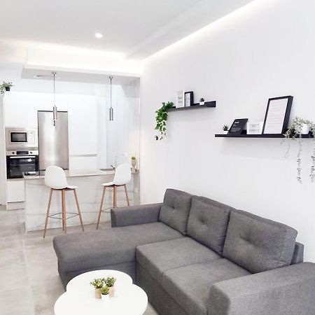 Family Apartment มาลากา ภายนอก รูปภาพ