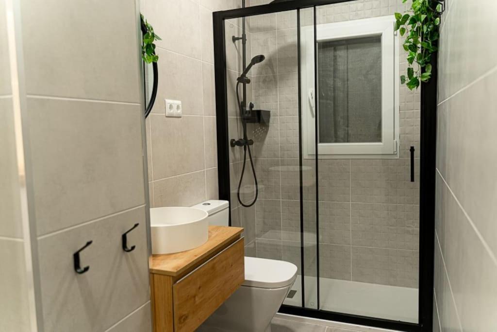 Family Apartment มาลากา ภายนอก รูปภาพ